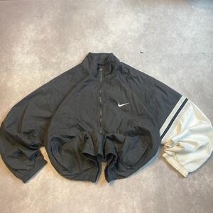 Vintage 90s Nike Windbreaker